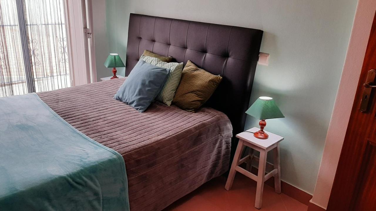 Oceanus Room With Private Kitchen, Bathroom And Terrace 300M From The Beach 萨格里什 外观 照片