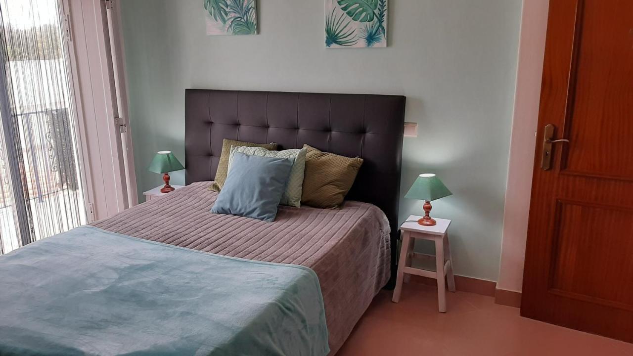 Oceanus Room With Private Kitchen, Bathroom And Terrace 300M From The Beach 萨格里什 外观 照片