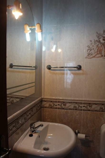 Oceanus Room With Private Kitchen, Bathroom And Terrace 300M From The Beach 萨格里什 外观 照片