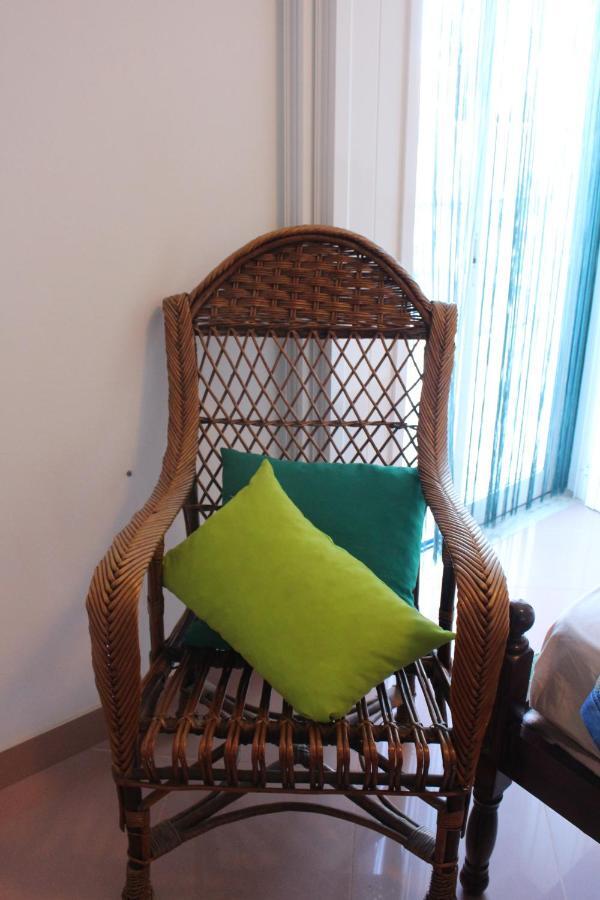 Oceanus Room With Private Kitchen, Bathroom And Terrace 300M From The Beach 萨格里什 外观 照片